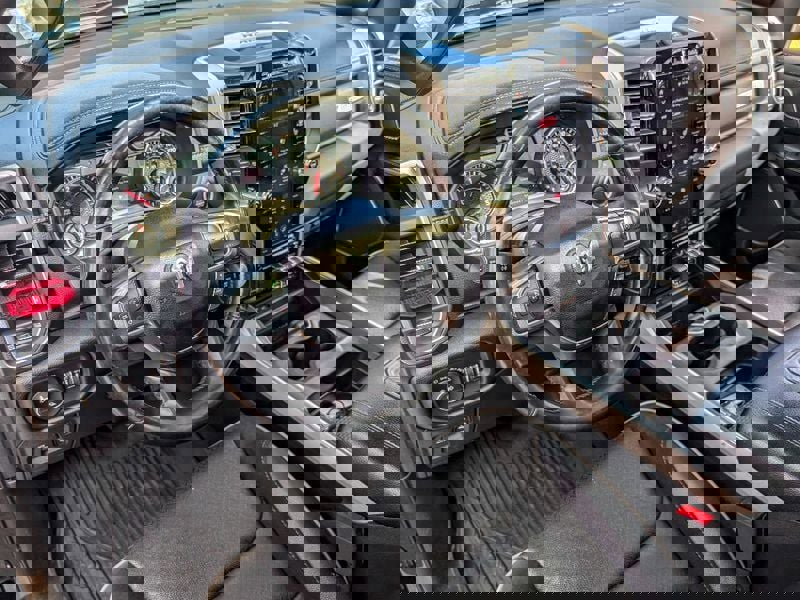 Used 2019 RAM 1500 Laramie image 17