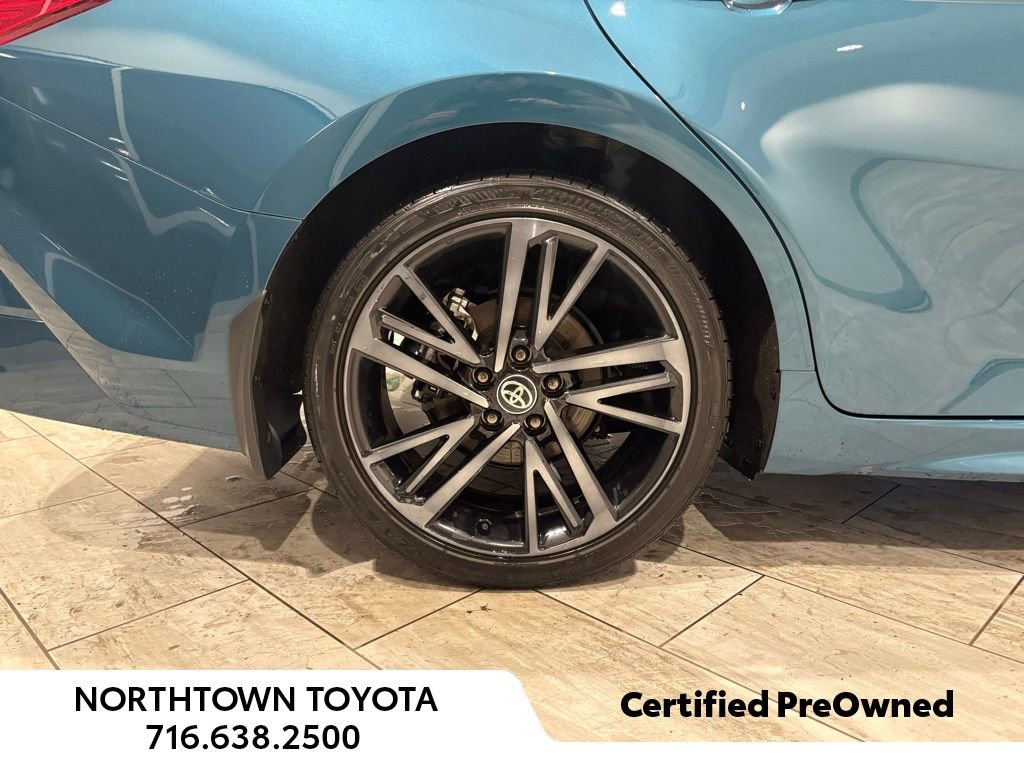 Used 2025 Toyota Camry XSE w/ Premium Plus Package image 10