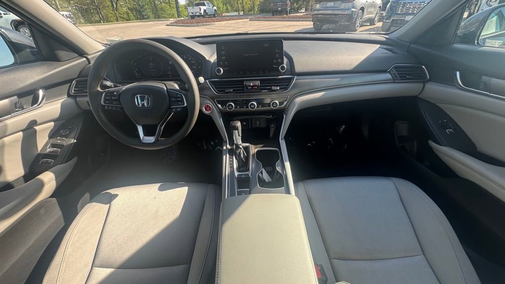 Used 2019 Honda Accord LX image 9