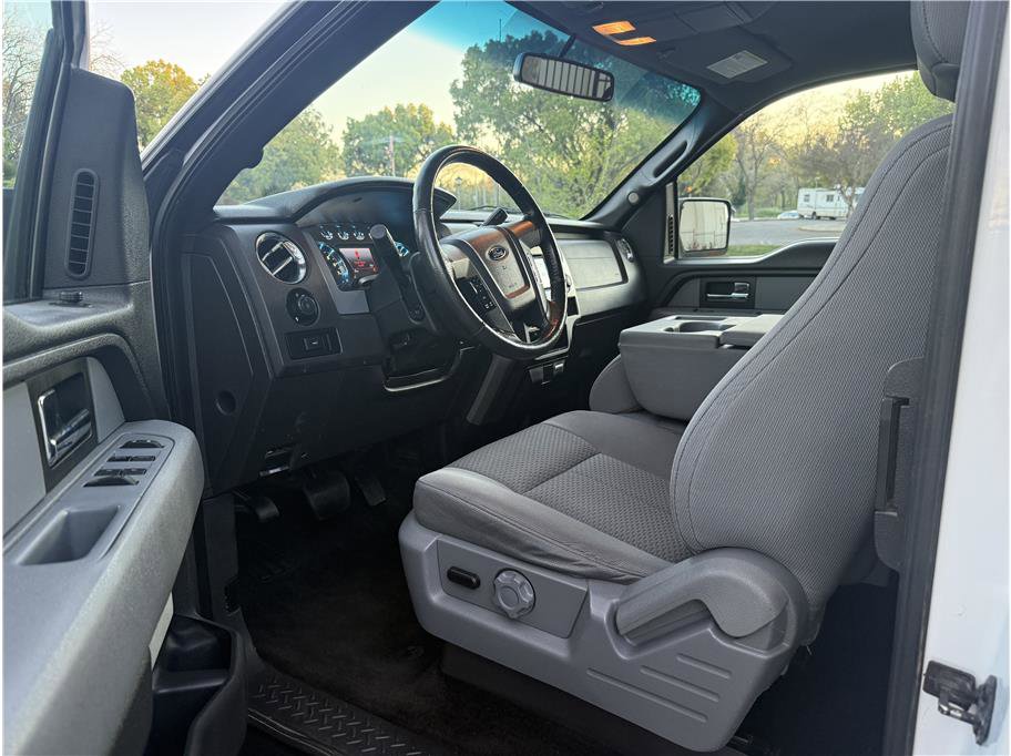 Used 2014 Ford F150 XLT w/ Equipment Group 301A Mid image 11