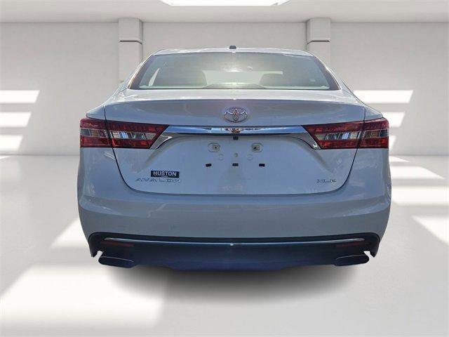 Used 2018 Toyota Avalon XLE Premium w/ All Weather Liner Package image 4
