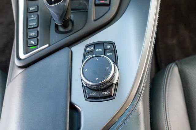 Used 2016 BMW i8 image 28