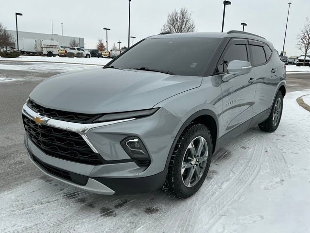 Used 2023 Chevrolet Blazer LT w/ Sound & Technology Package image 3