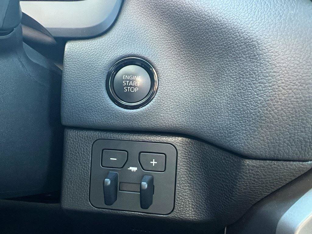 Used 2025 Toyota Tundra Limited w/ Power Package image 23