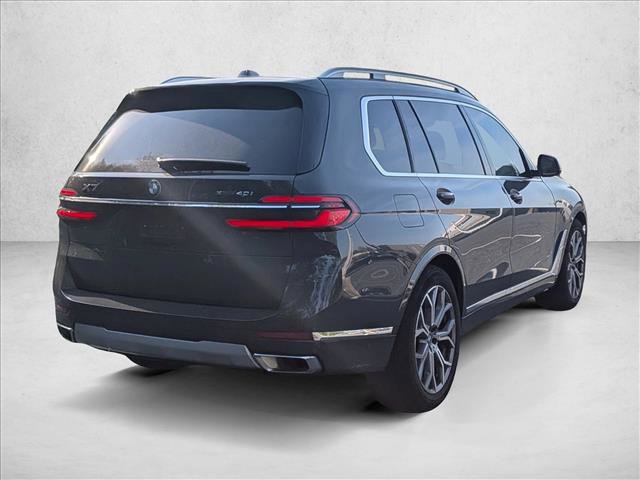 Used 2024 BMW X7 xDrive40i w/ Parking Assistance Package AWD/4WD image 5