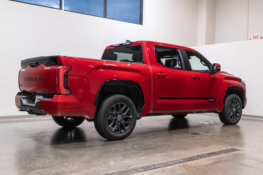 Certified 2024 Toyota Tundra Platinum AWD/4WD image 9