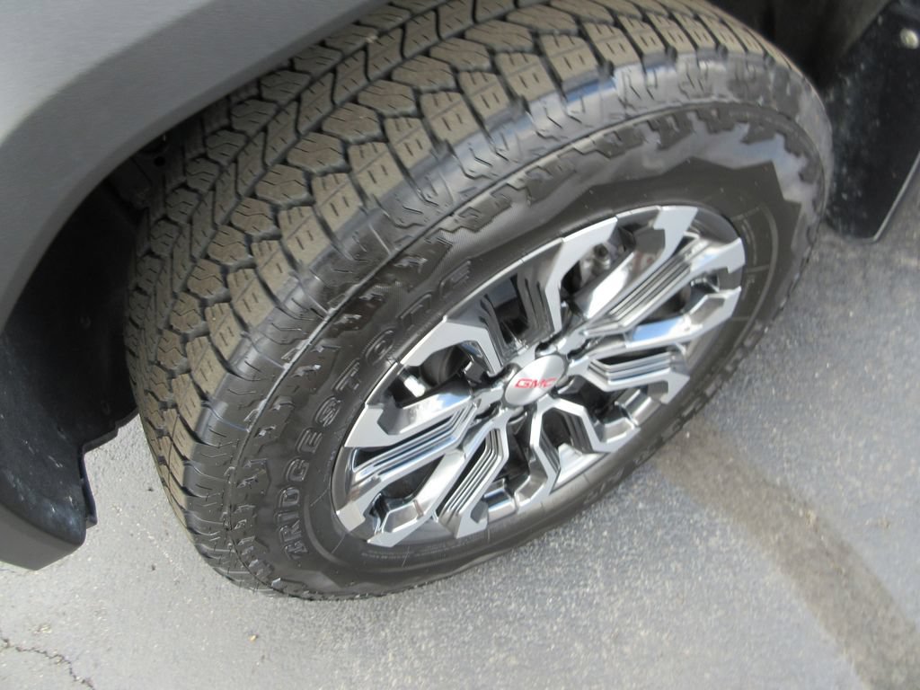Certified 2024 GMC Canyon Denali AWD/4WD image 14