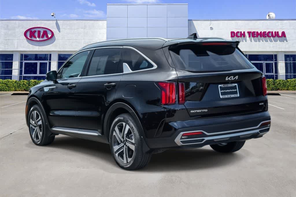 Certified 2023 Kia Sorento SX Prestige AWD/4WD image 6