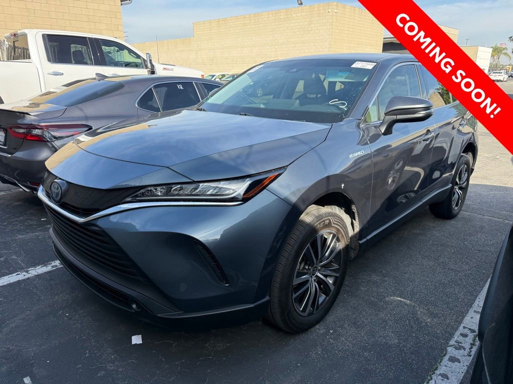 Used 2021 Toyota Venza LE w/ Carpet Mat Package (TMS) image 2