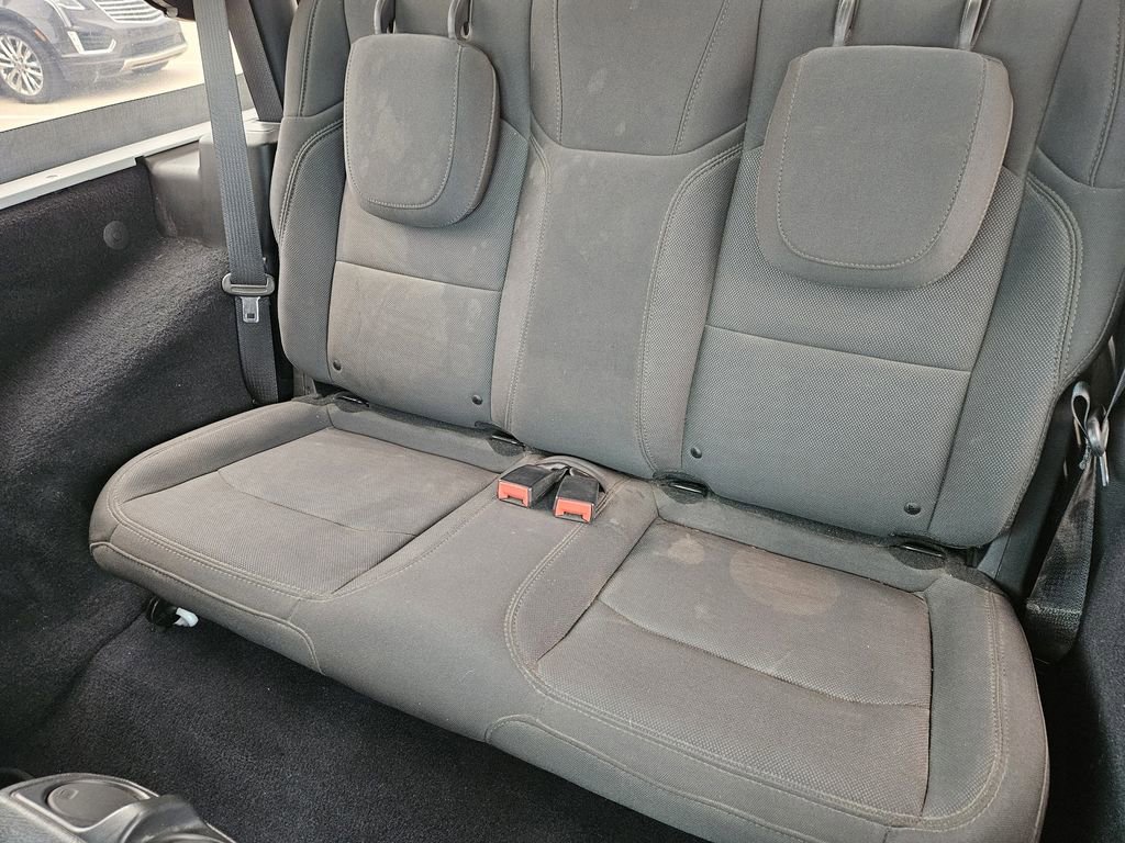 Used 2019 Jeep Wrangler Sport S image 34