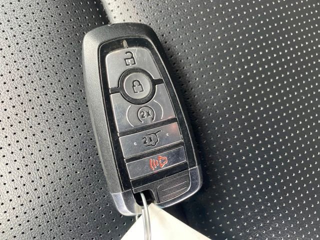 Used 2024 Ford Escape Platinum AWD/4WD image 24