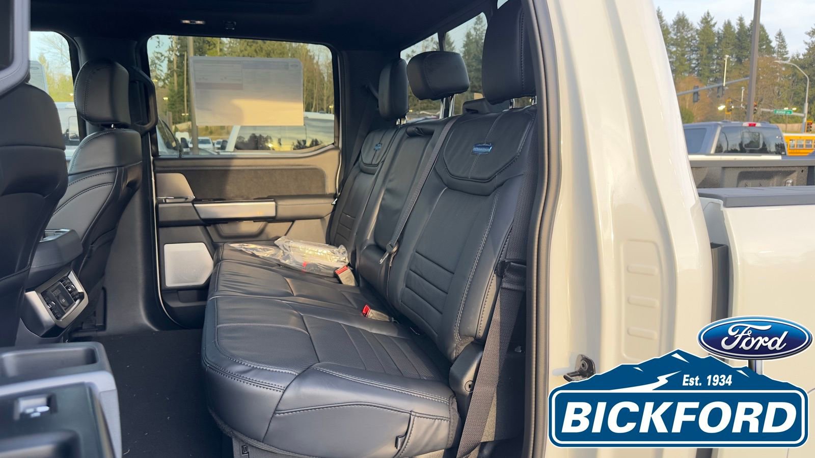 New 2026 Ford F450 Platinum image 16