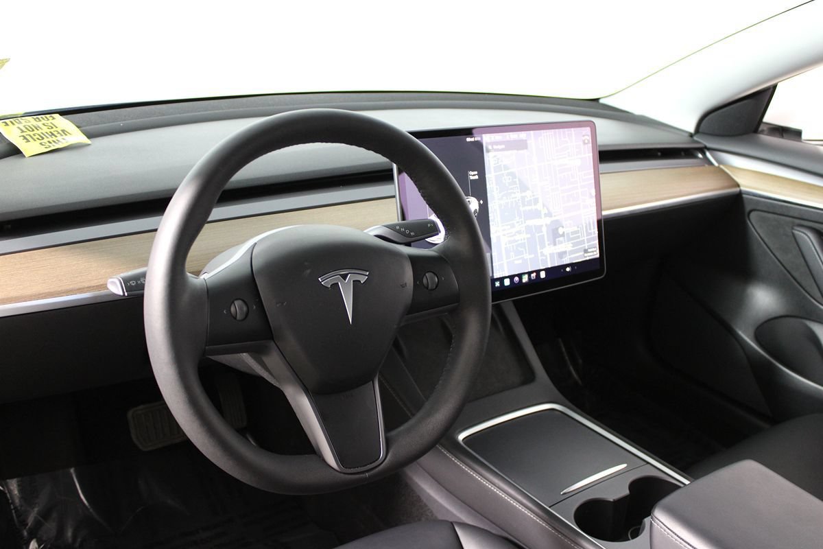 Used 2021 Tesla Model 3 Standard Range Plus RWD image 6