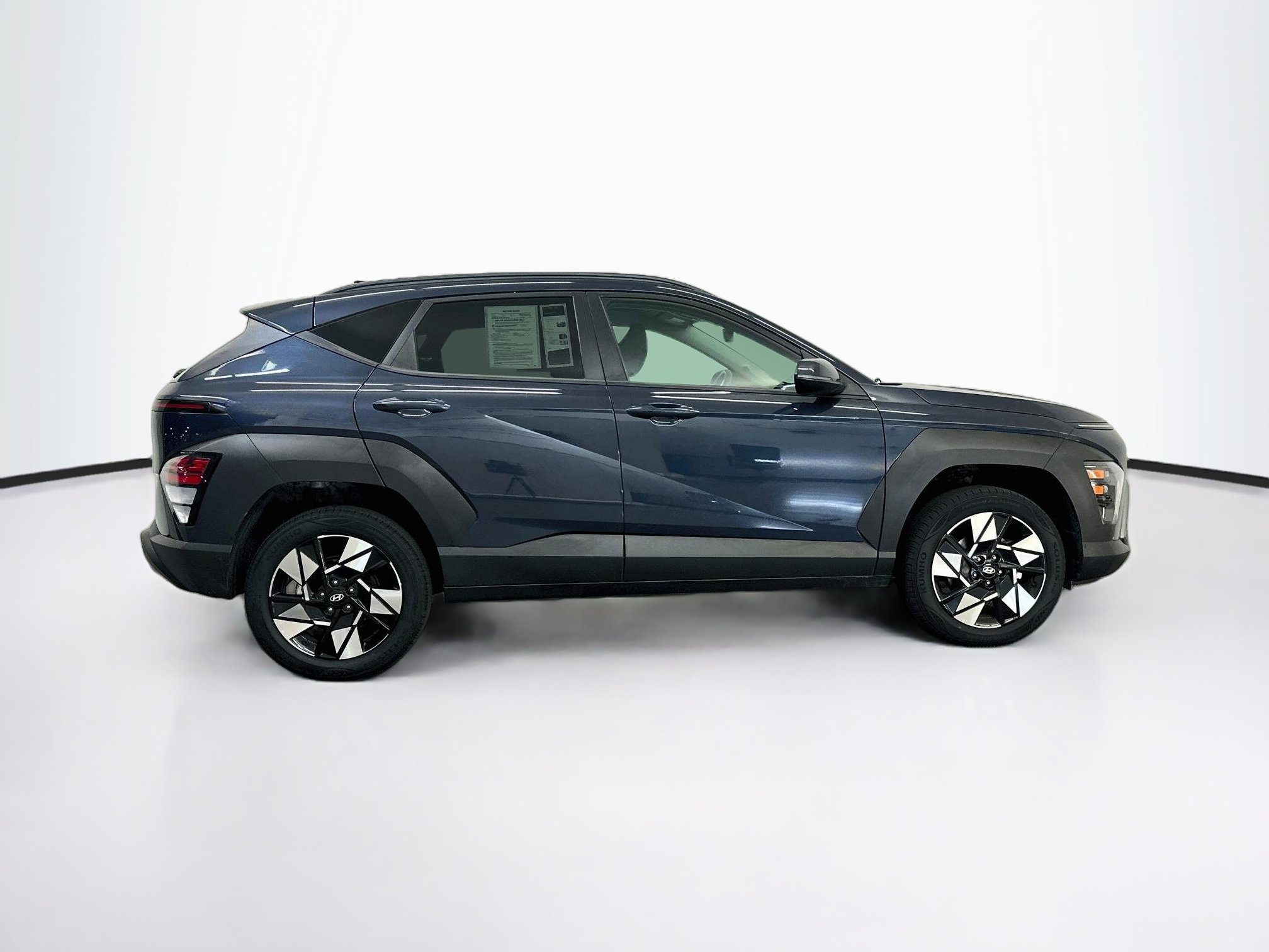 Used 2025 Hyundai Kona SEL AWD/4WD image 10