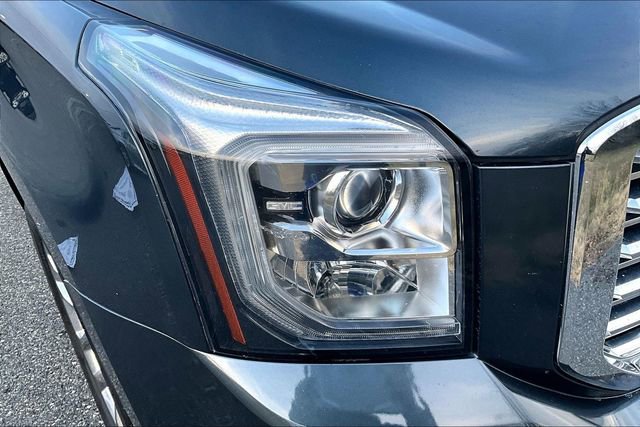 Used 2019 GMC Yukon Denali w/ Denali Ultimate Package image 31