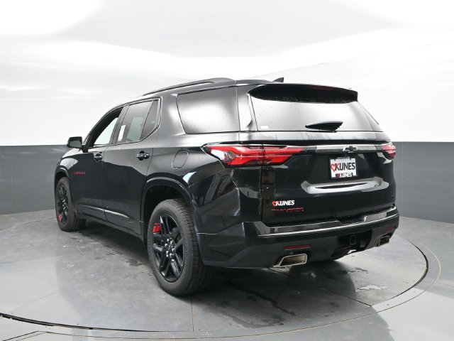 Used 2023 Chevrolet Traverse Premier w/ Redline Edition AWD/4WD image 11
