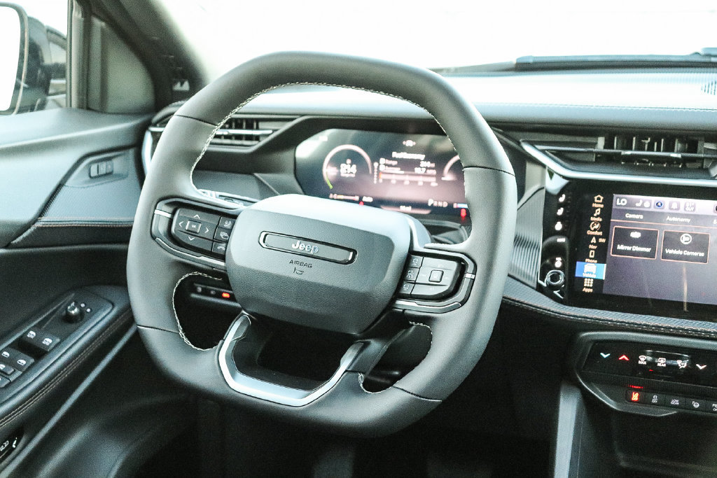 New 2026 Jeep Cherokee Overland AWD/4WD image 17