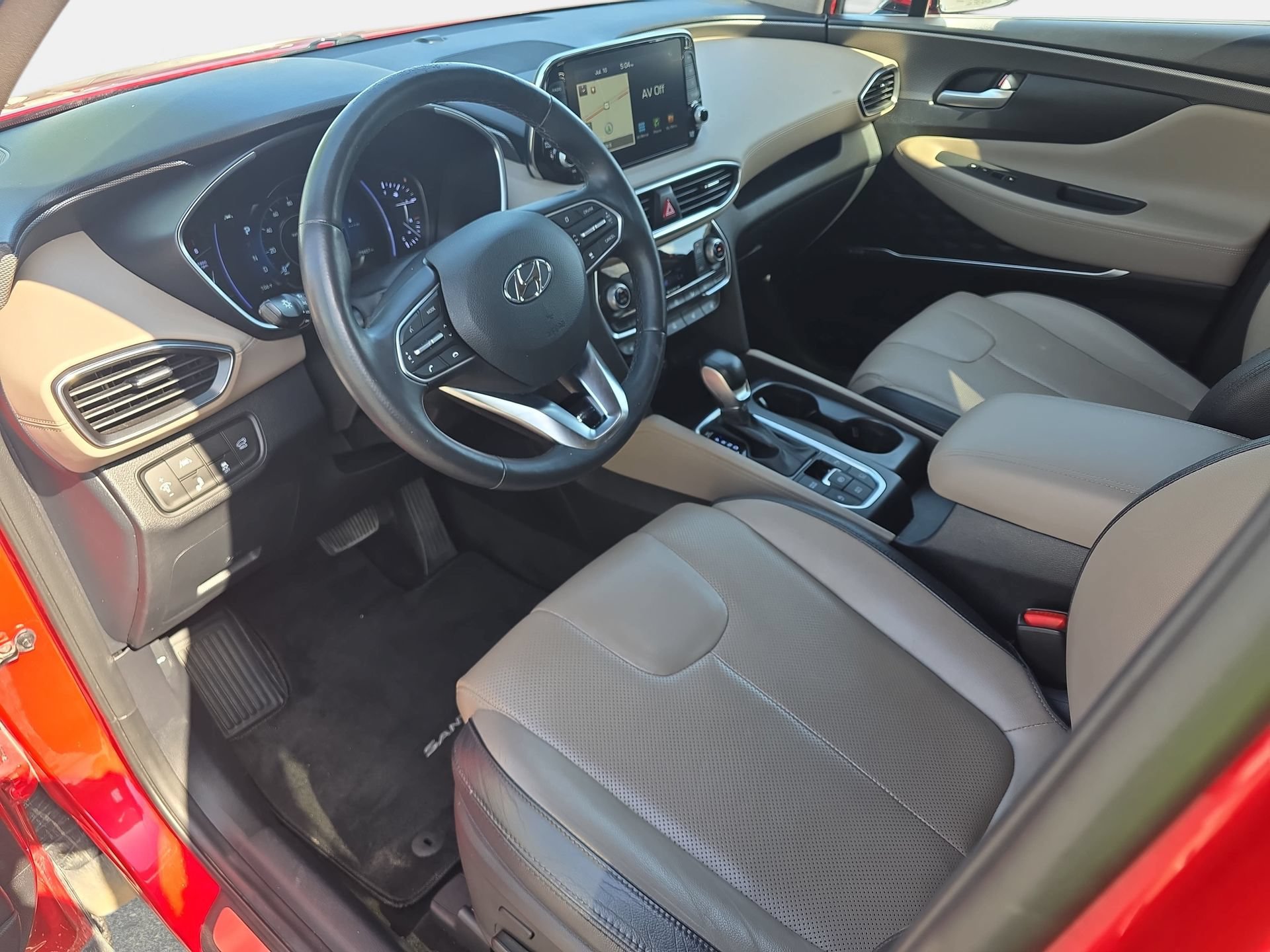 Used 2020 Hyundai Santa Fe Limited FWD image 16
