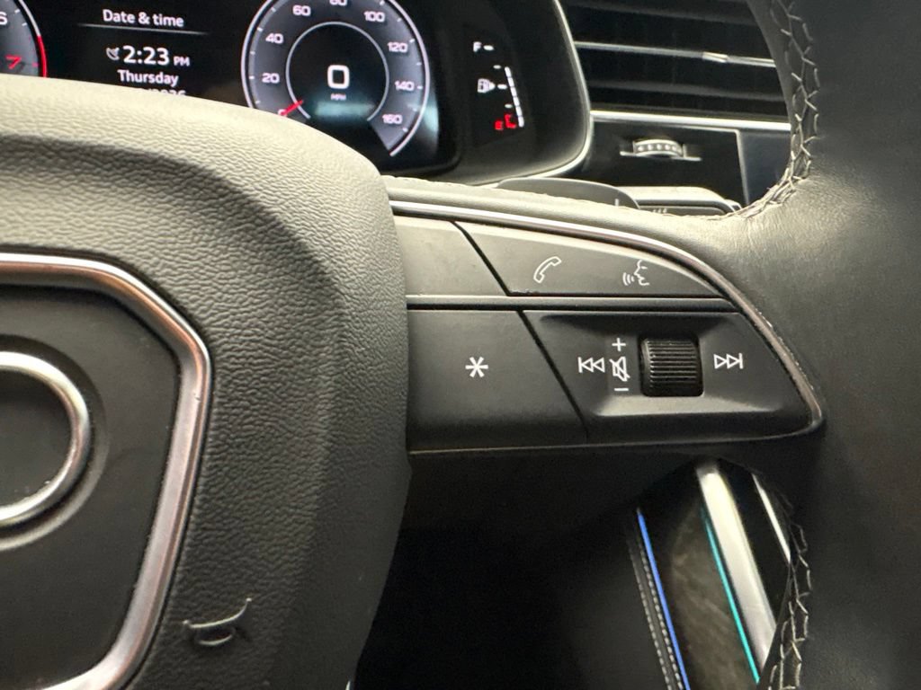 Certified 2025 Audi Q8 Premium Plus AWD/4WD image 36