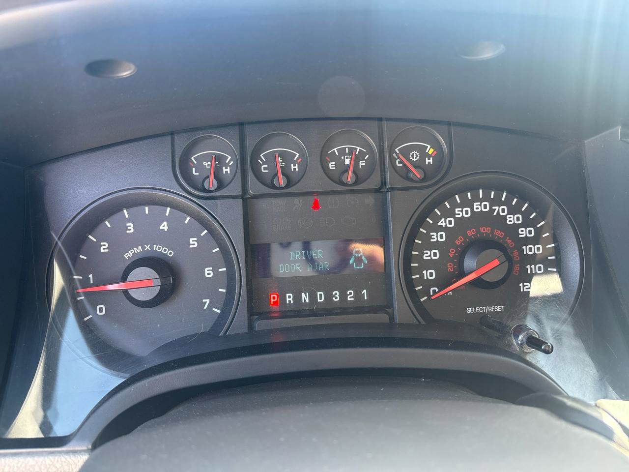 Used 2010 Ford F150 STX image 10