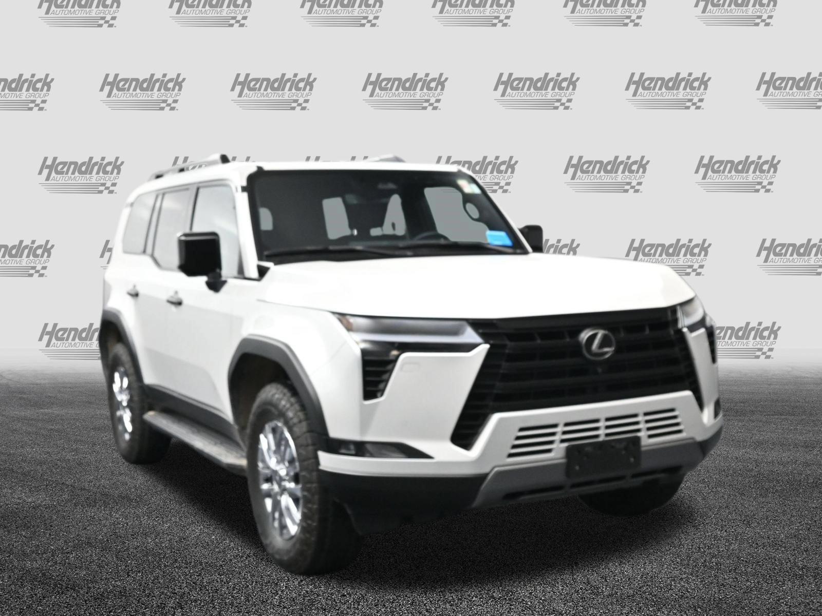 Used 2024 Lexus GX 550 AWD/4WD image 3