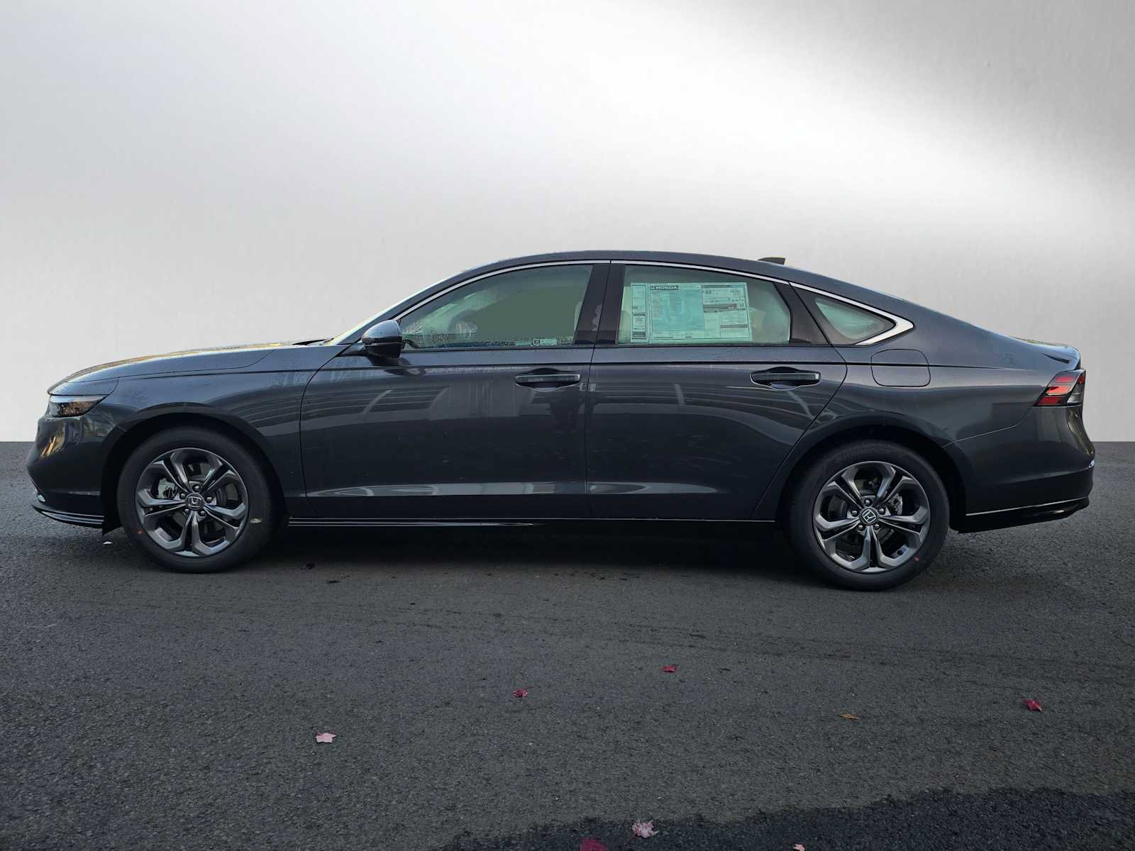 New 2025 Honda Accord EX-L image 6