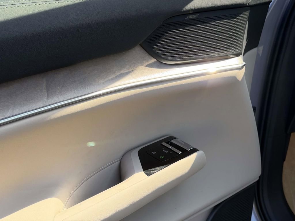 New 2026 Volvo EX90 Plus image 16