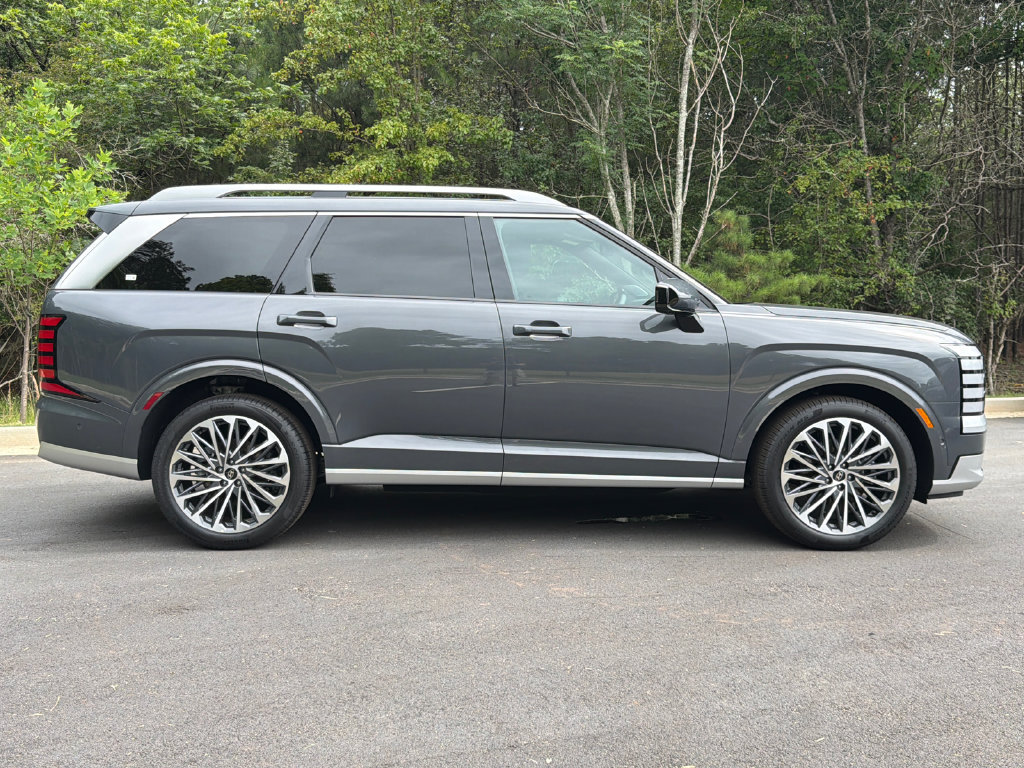 New 2026 Hyundai Palisade Calligraphy FWD image 7