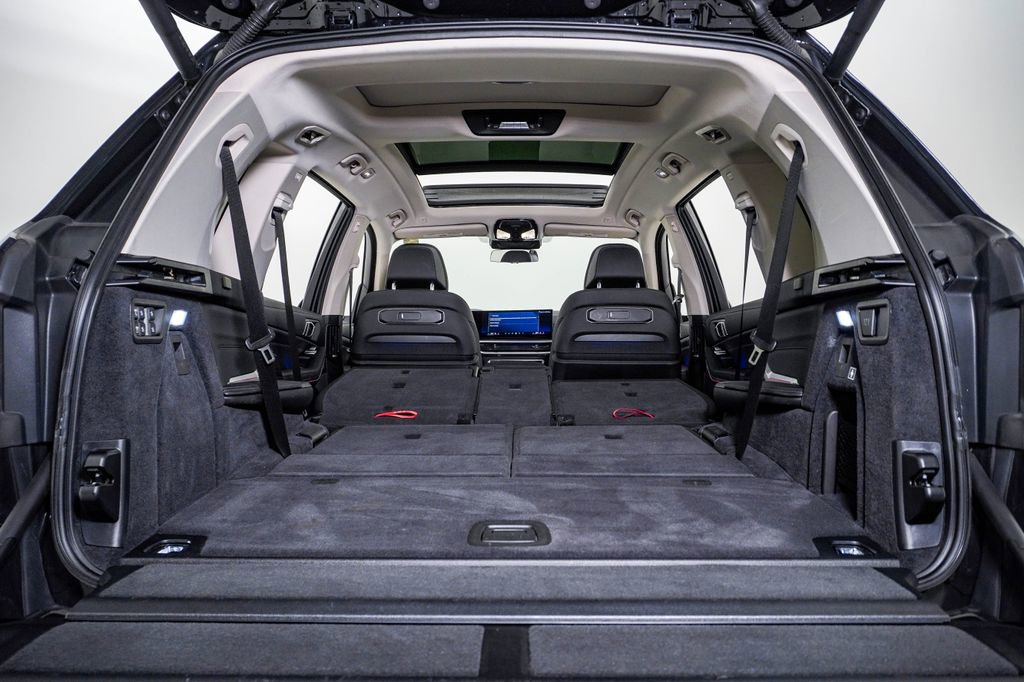 Used 2024 BMW X7 xDrive40i image 27