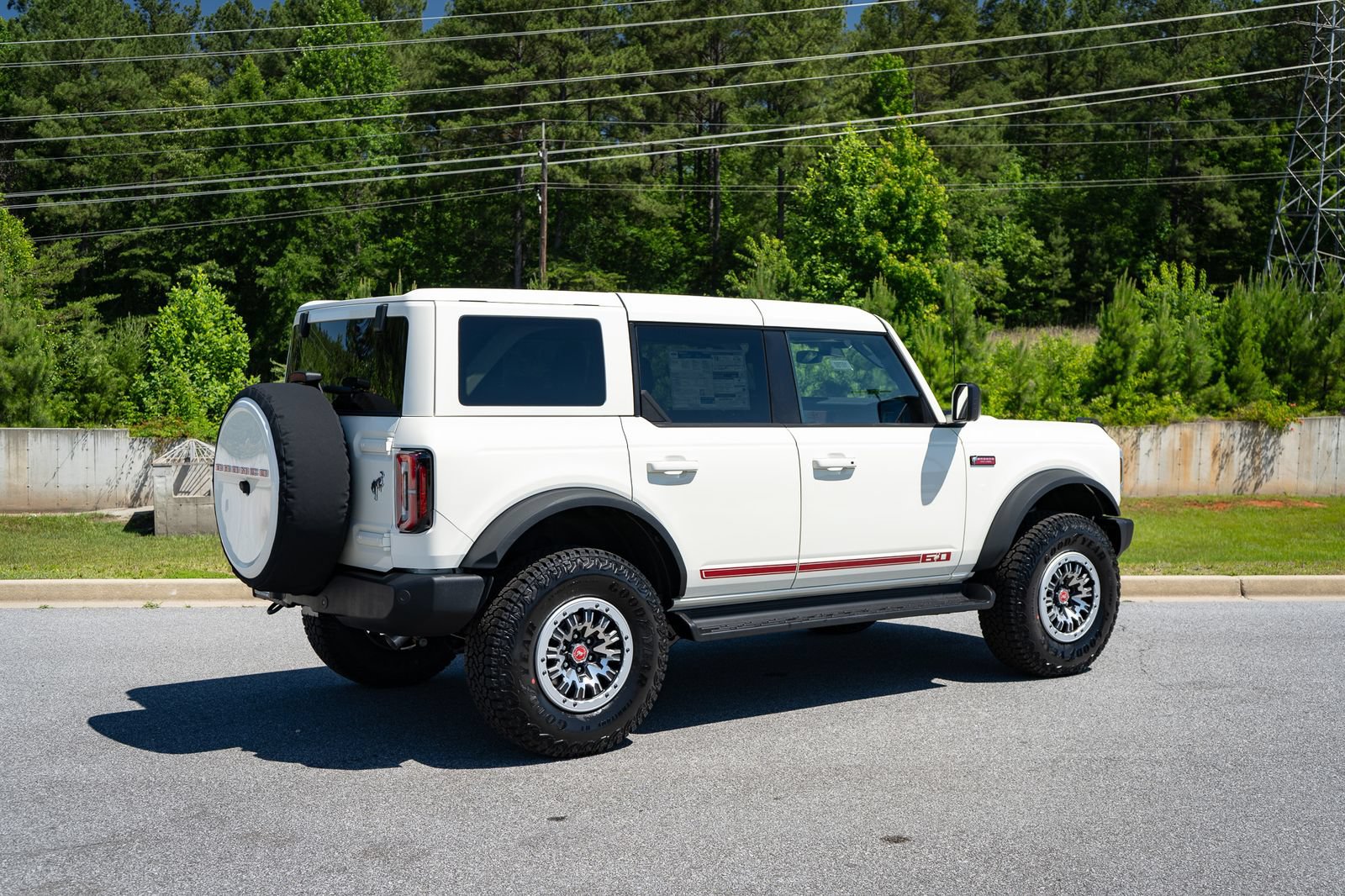 New 2026 Ford Bronco Outer Banks w/ Sasquatch Package AWD/4WD image 21