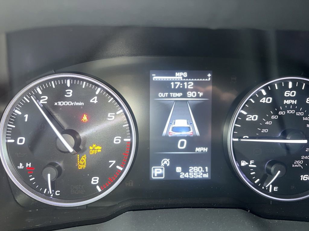 Used 2023 Subaru Outback Premium image 3