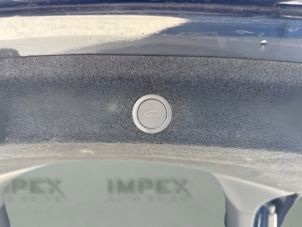 Used 2026 Tesla Model Y Long Range image 31