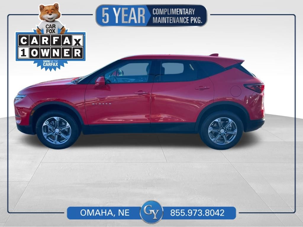 Used 2023 Chevrolet Blazer LT image 1