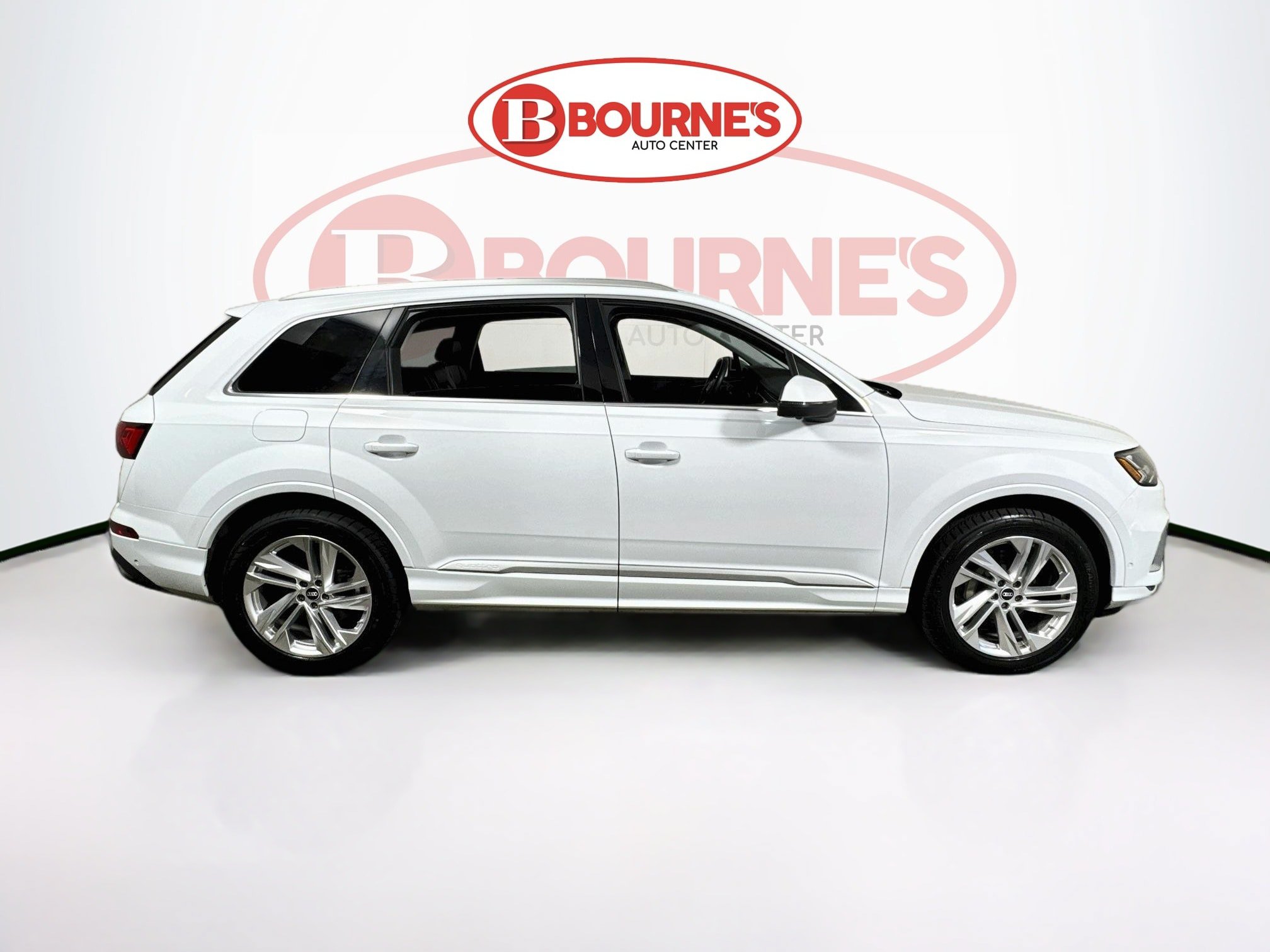 Used 2023 Audi Q7 3.0T Premium Plus w/ Premium Plus Package AWD/4WD image 12
