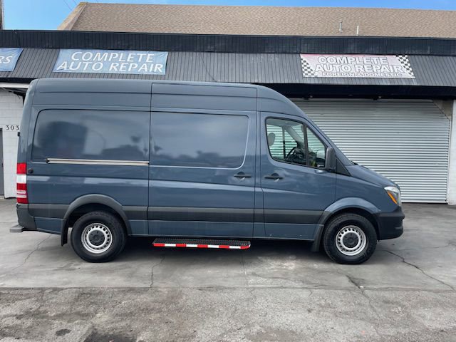 Used 2018 Mercedes-Benz Sprinter 2500 image 3
