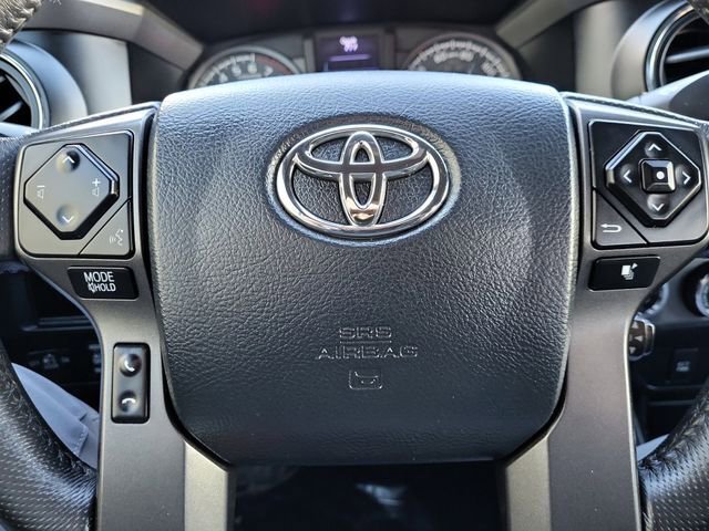 Used 2017 Toyota Tacoma TRD Sport image 19