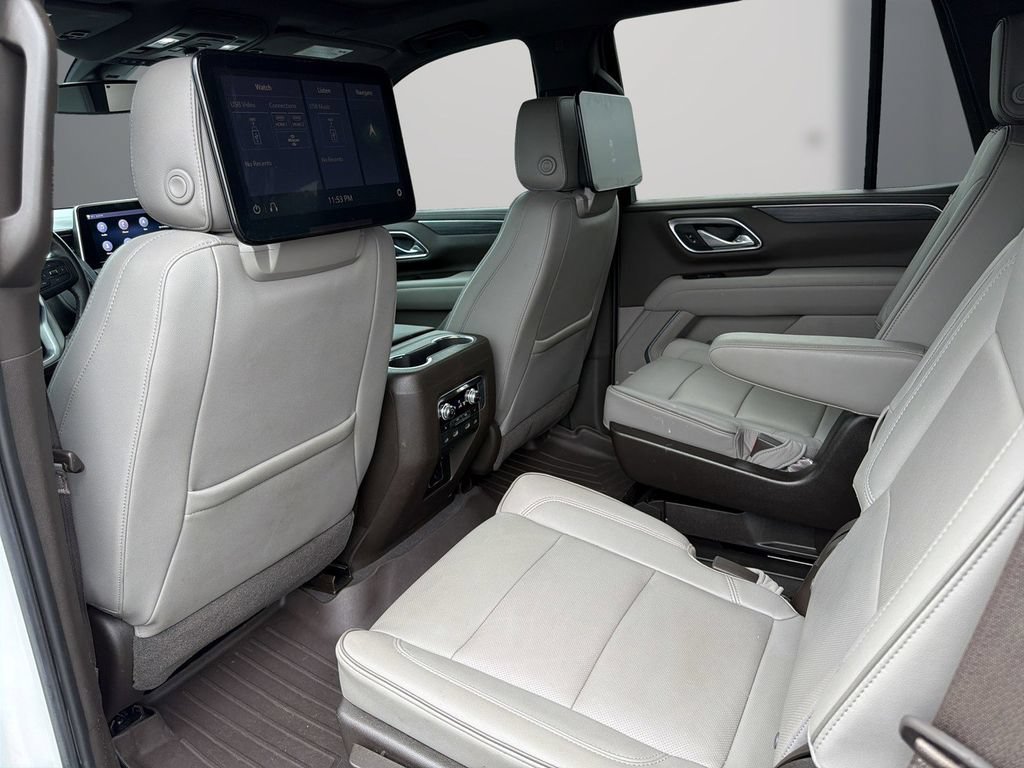 Used 2021 GMC Yukon SLT w/ SLT Premium Package AWD/4WD image 15