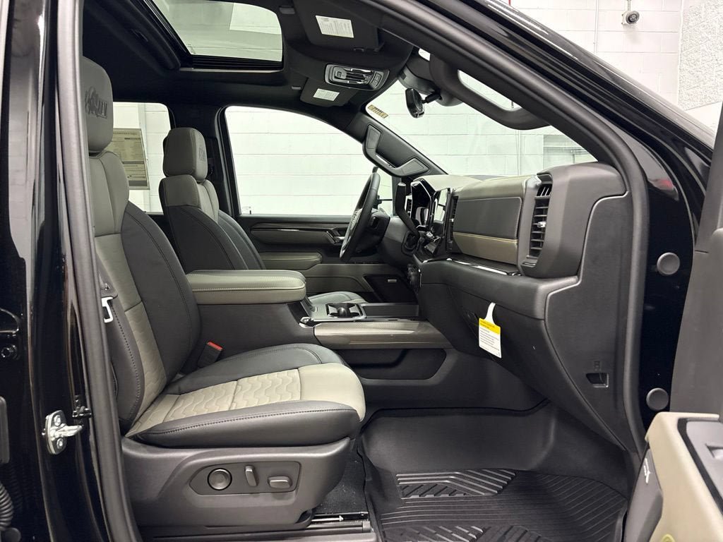 New 2026 Chevrolet Silverado 2500 ZR2 w/ ZR2 Bison Edition AWD/4WD image 41