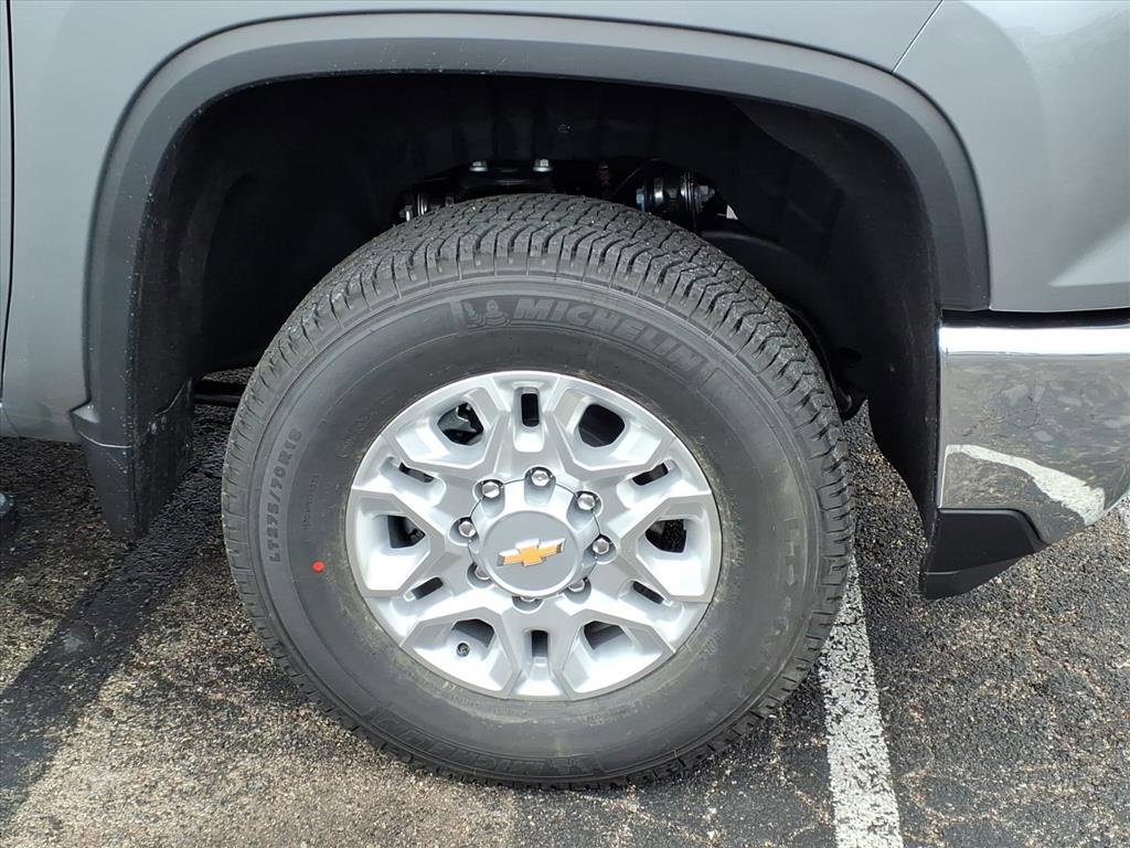 New 2026 Chevrolet Silverado 3500 LT w/ Safety Package image 4
