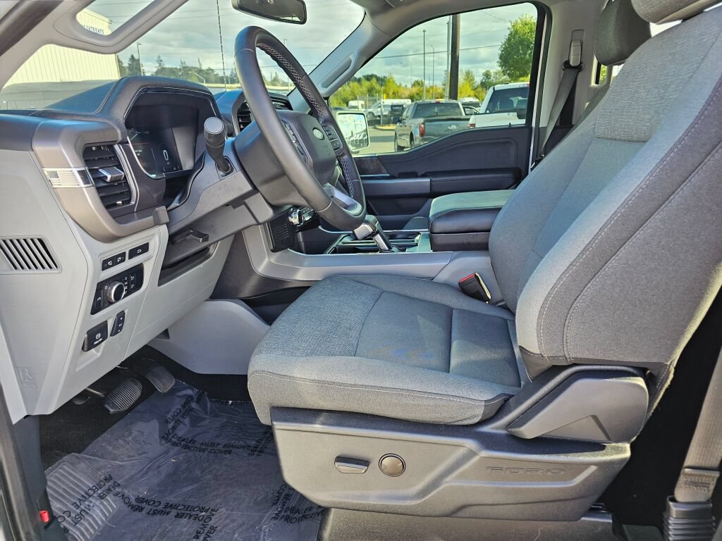 Certified 2024 Ford F150 Lightning XLT AWD/4WD image 20