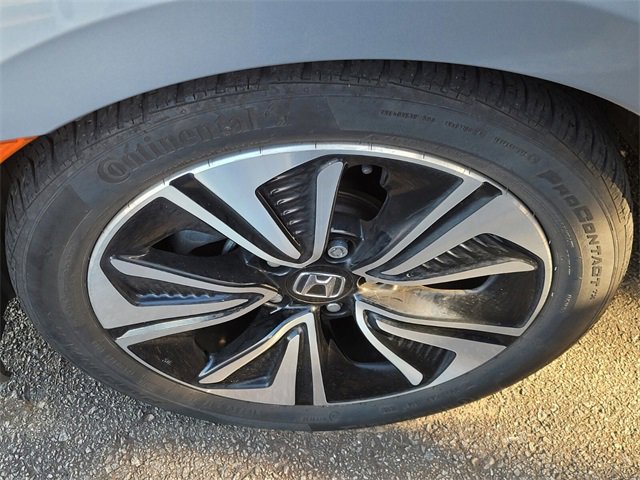 Used 2018 Honda Civic EX-T image 4