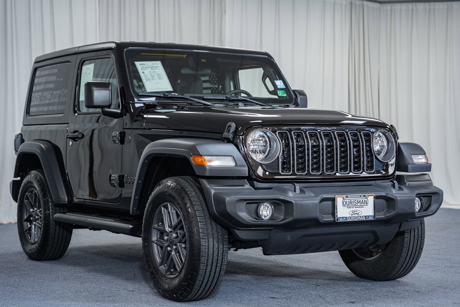Used 2024 Jeep Wrangler Sport AWD/4WD image 1