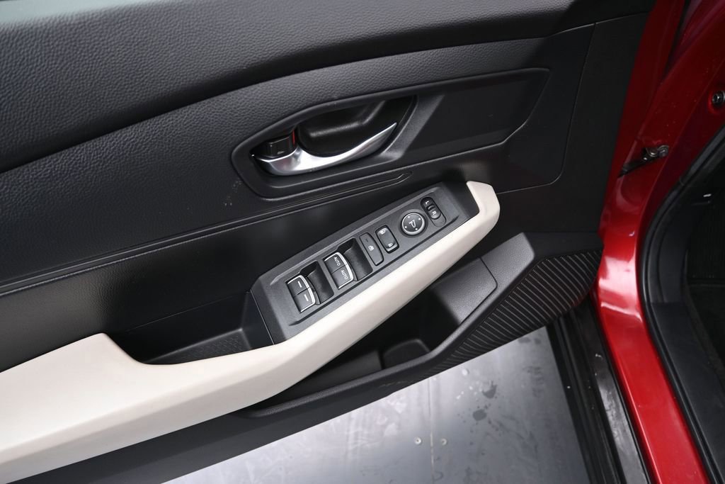 Certified 2023 Honda Accord LX image 19