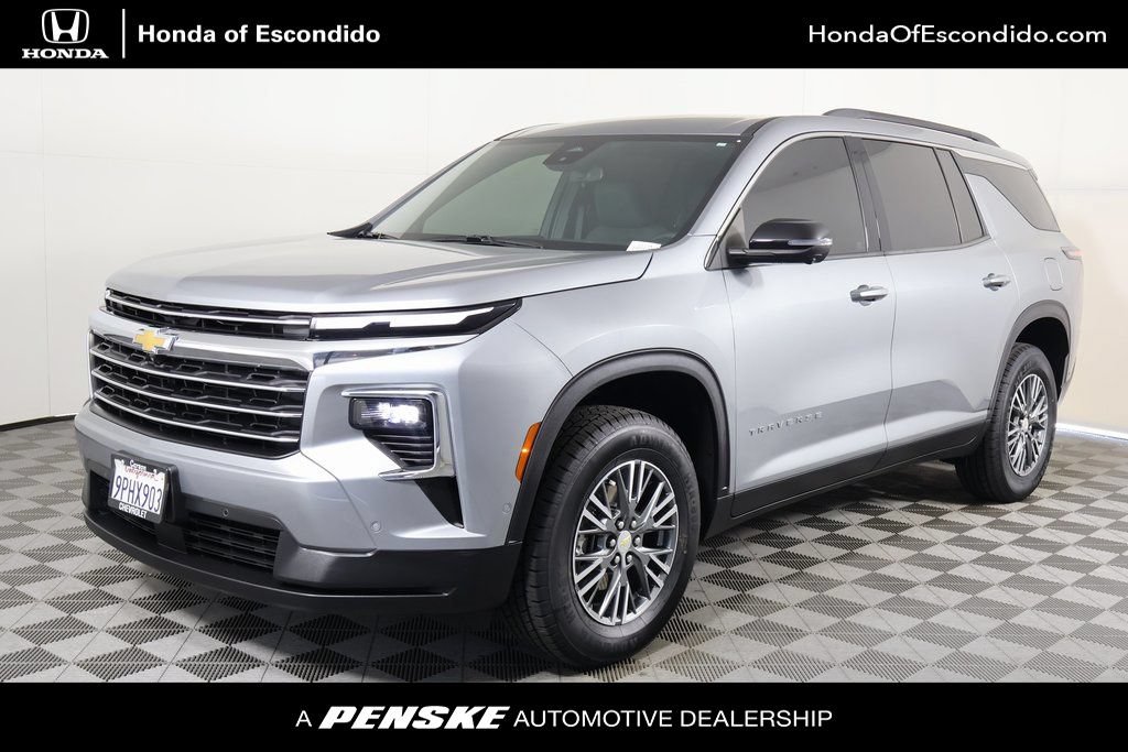 Used 2024 Chevrolet Traverse LT w/ Enhanced Driving Package FWD video 1