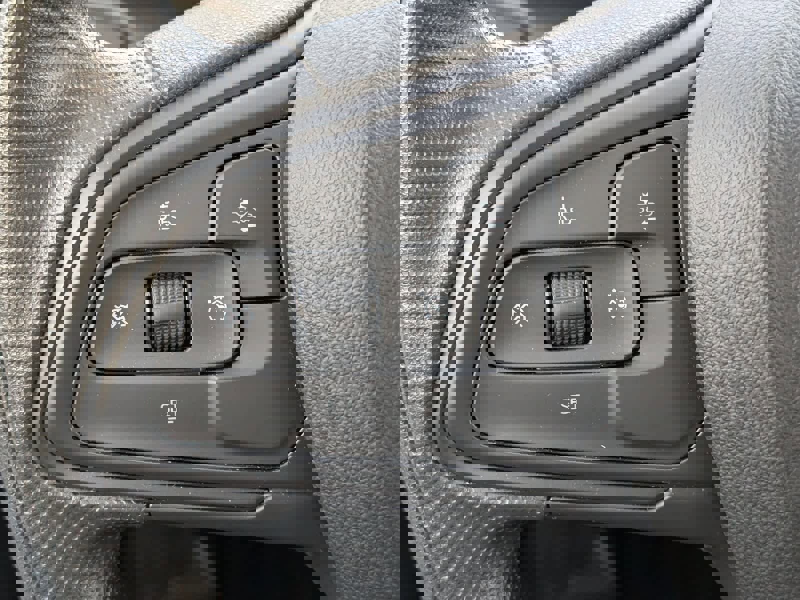 Certified 2024 Buick Envista Preferred w/ Convenience II Package image 20