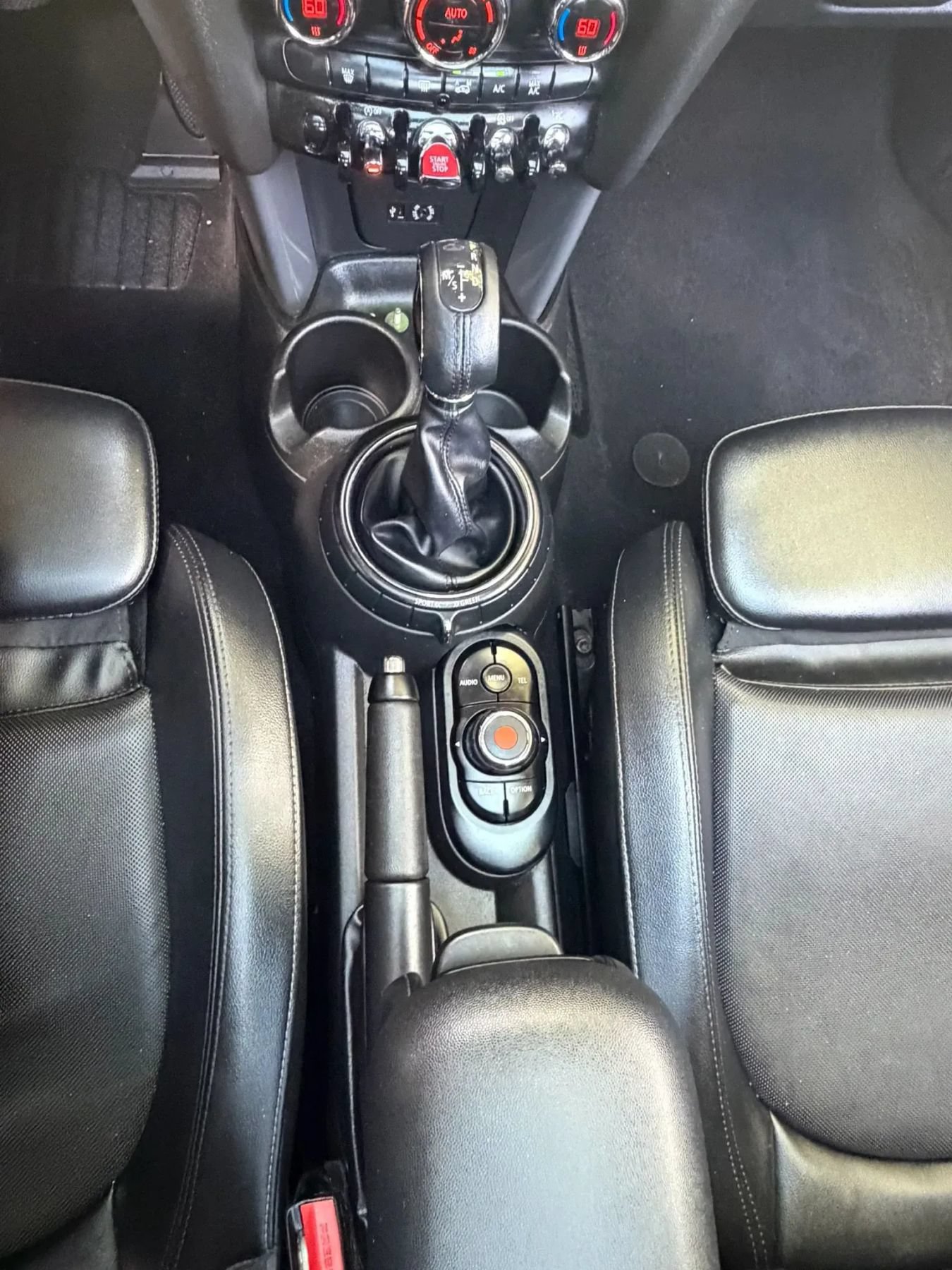 Used 2015 MINI Cooper 2-Door Hardtop FWD image 25