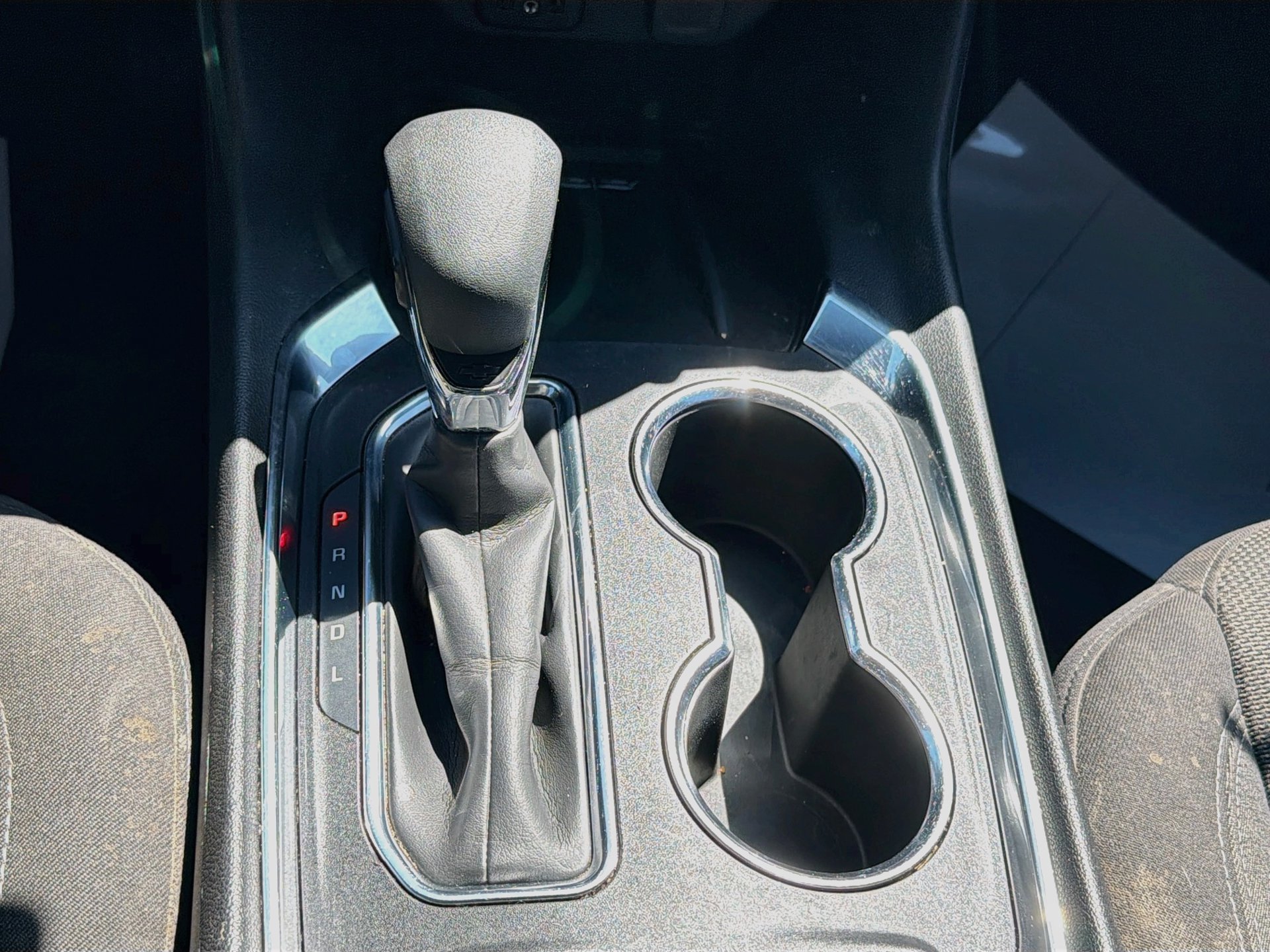 Used 2022 Chevrolet Traverse LT FWD image 19