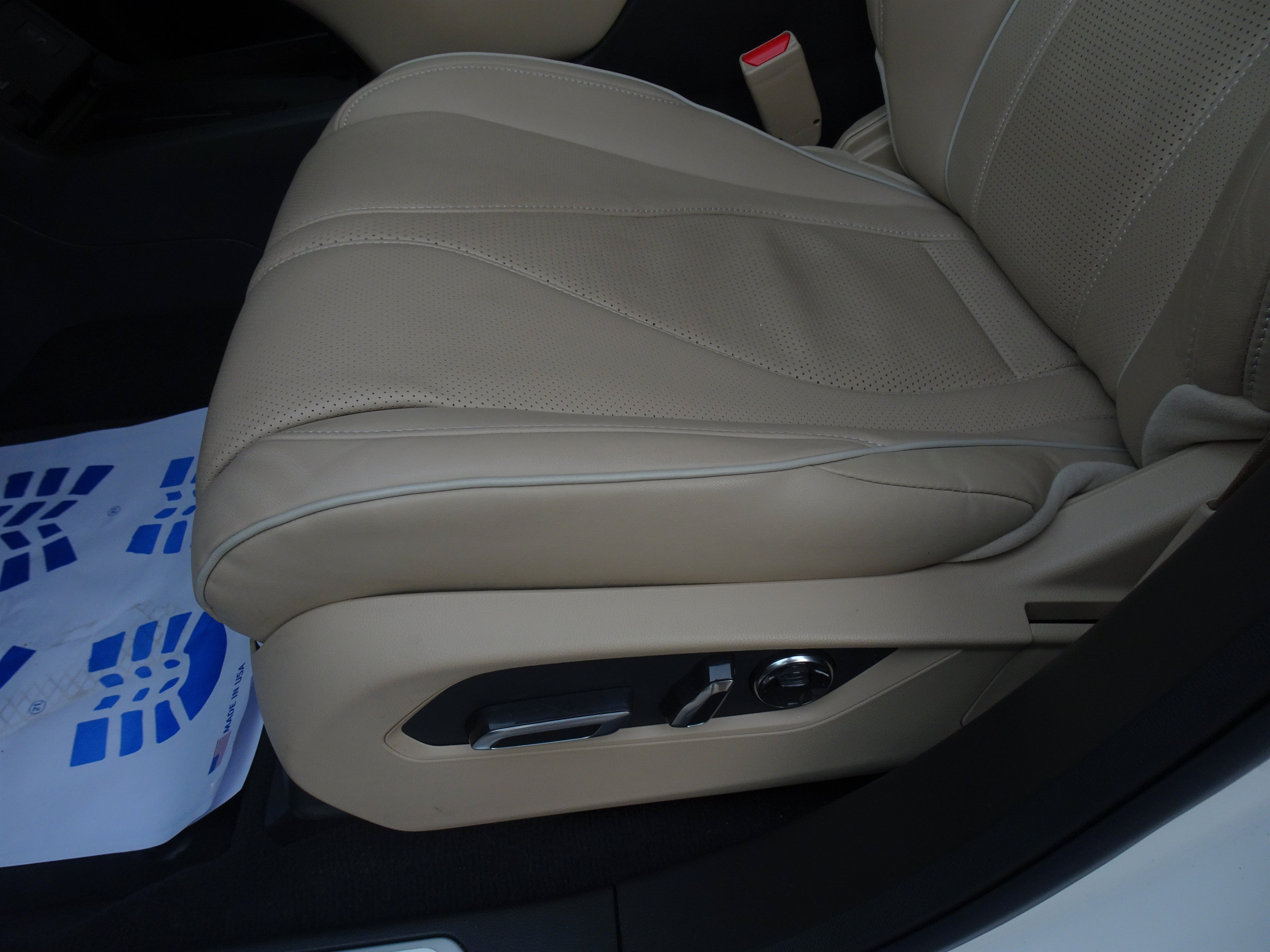 Used 2023 Acura RDX w/ Advance Package AWD/4WD image 10