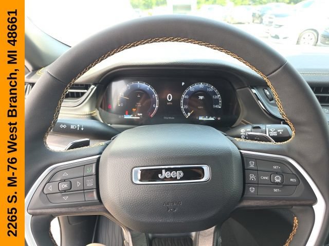 New 2026 Jeep Grand Cherokee L Limited AWD/4WD image 22