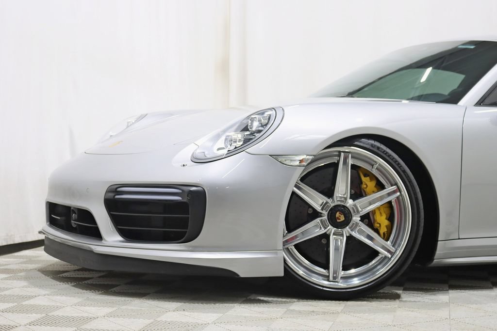 Used 2018 Porsche 911 Turbo S AWD/4WD image 3